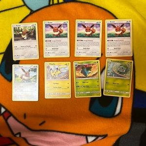 50+ Pokémon cards lot